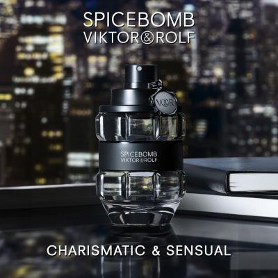 Viktor &amp; Rolf Spicebomb Eau de Toilette férfiaknak 150 ml