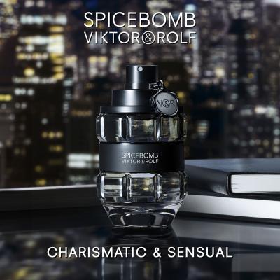 Viktor &amp; Rolf Spicebomb Eau de Toilette férfiaknak 90 ml