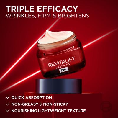 L&#039;Oréal Paris Revitalift Laser X3 Day Cream Ajándékcsomagok Revitalift Laser X3 nappali arckrém 50 ml + Revitalift Laser X3 éjszakai arckrém 50 ml