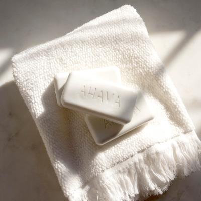 AHAVA Deadsea Salt Moisturizing Salt Soap Szilárd szappan nőknek 100 g