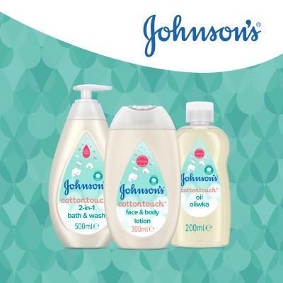 Johnson´s CottonTouch 2-in-1 Bath &amp; Wash Tusfürdő gyermekeknek 500 ml