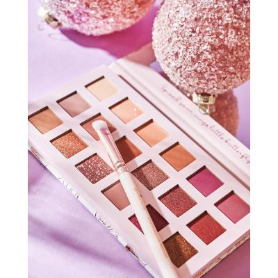 Essence Brush Eyeshadow White Sminkecset nőknek 1 db