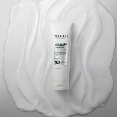 Redken Acidic Bonding Concentrate 5-min Liquid Mask Hajpakolás nőknek 250 ml