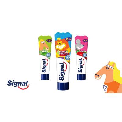 Signal Kids Strawberry Fogkrém gyermekeknek 50 ml