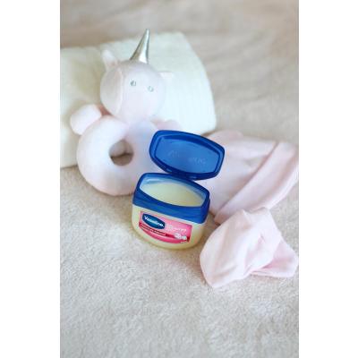 Vaseline Baby Protecting Jelly Testgél gyermekeknek 100 ml