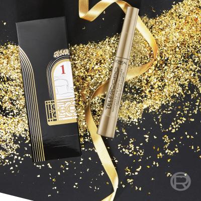 L&#039;Oréal Paris Maison Advent Calendar 2023 Ajándékcsomagok szempillaspirál 1 db + szájkontúrceruza 2 db + pirosító 1 db + bronzosító 1 db + rúzs 3 db + szemhéjtus 2 db + szemmaszk 1 db + szemkörnyékápoló krém 1 db