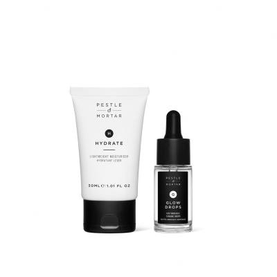 Pestle &amp; Mortar Glowing Duo Ajándékcsomagok Glow Drops önbarnító szérum 15 ml + Hydrate Lightweight Moisturiser hidratáló arckrém 30 ml