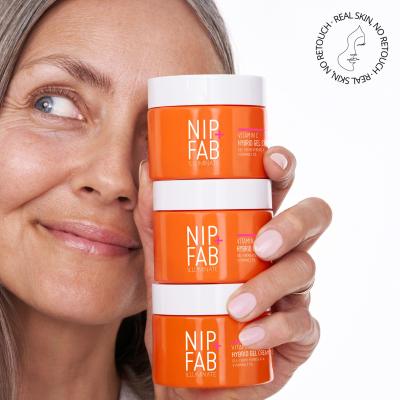 NIP+FAB Illuminate Vitamin C Fix Hybrid Gel Cream 5% Nappali arckrém nőknek 50 ml