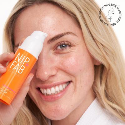 NIP+FAB Illuminate Vitamin C Fix Serum 5% Arcszérum nőknek 50 ml