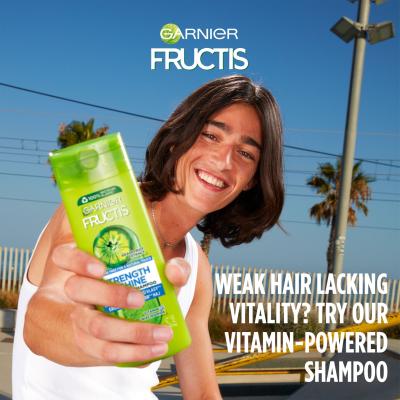 Garnier Fructis Strength &amp; Shine Fortifying Shampoo Sampon nőknek 250 ml