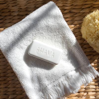 AHAVA Deadsea Salt Moisturizing Salt Soap Duo Szilárd szappan nőknek Szett