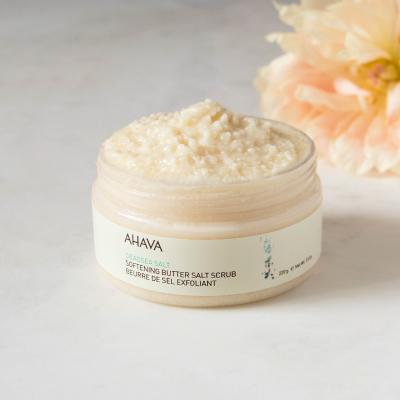 AHAVA Deadsea Salt Softening Butter Salt Scrub Testradír nőknek 220 g