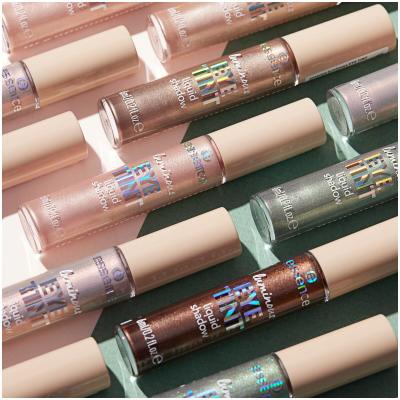 Essence Luminous Eye Tint Liquid Shadow Szemhéjfesték nőknek 6 ml Változat 06 Sparkly Jade