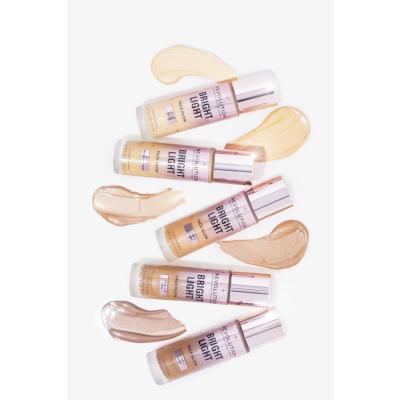 Makeup Revolution London Bright Light Face Glow Alapozó nőknek 23 ml Változat Lustre Medium Light