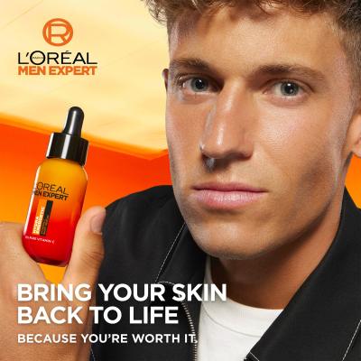 L&#039;Oréal Paris Men Expert Hydra Energetic Vitamin C Shot Serum Arcszérum férfiaknak 30 ml