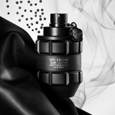 Viktor &amp; Rolf Spicebomb Dark Leather Ajándékcsomagok eau de parfum 90 ml + eau de parfum 10 ml