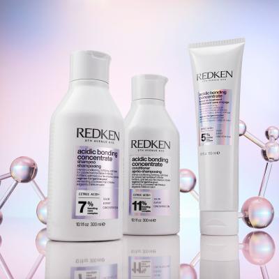 Redken Acidic Bonding Concentrate Dream Big Ajándékcsomagok Acidic Bonding Concetrate sampon 300 ml + Acidic Bonding Concentrate kondicionáló 300 ml + Acidic Bonding Concentrate Leave-In Treatment hajápoló 150 ml