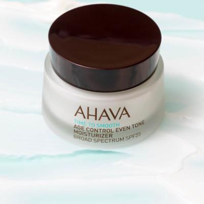 AHAVA Time To Smooth Age Control Even Tone Moisturizer SPF20 Nappali arckrém nőknek 50 ml