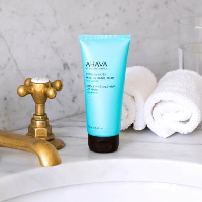 AHAVA Deadsea Water Mineral Hand Cream Sea-Kissed Kézkrém nőknek 100 ml