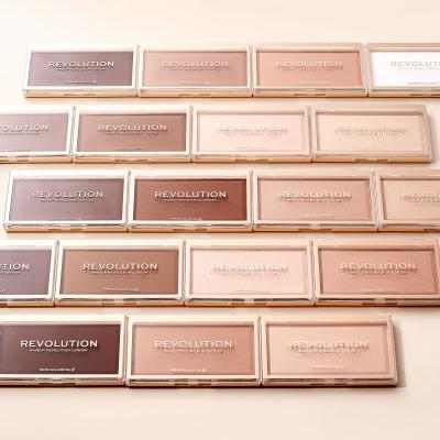 Makeup Revolution London Matte Base Púder nőknek 12 g Változat P2