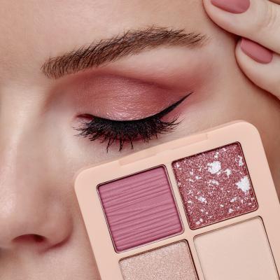 Gabriella Salvete Petra Nude Eyeshadow Palette Szemhéjfesték nőknek 7 g Változat Slip Dress