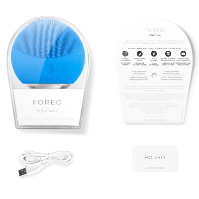 Foreo LUNA™ Mini 2 T-Sonic Facial Cleansing Device Tisztítókefe nőknek 1 db Változat Aquamarine